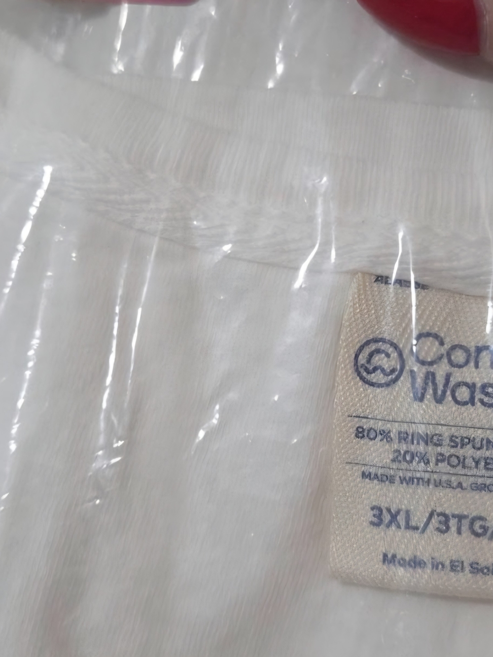 NWT 3X White Hanes Crew sweatshirt